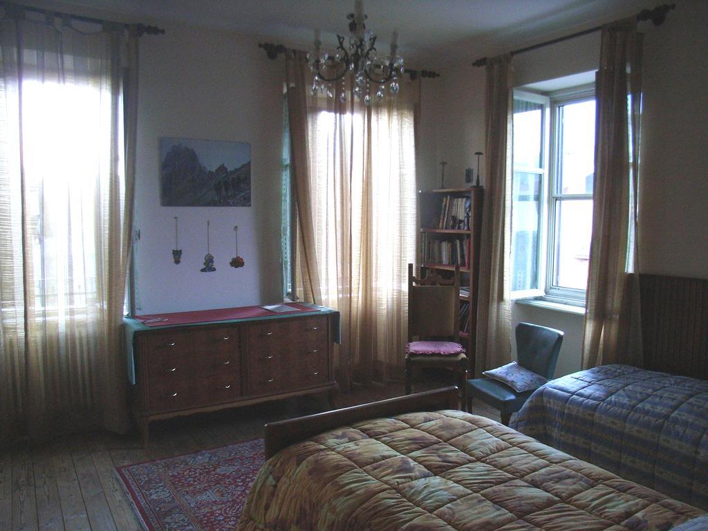 U Tej Bed and Breakfast Cumiana Eksteriør billede