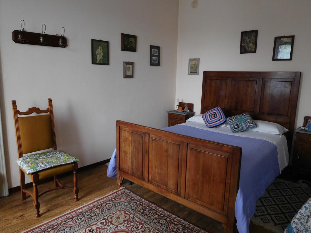 U Tej Bed and Breakfast Cumiana Eksteriør billede